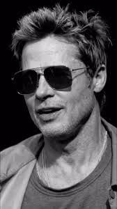 Matt Dillard's Instagram, Twitter & Facebook