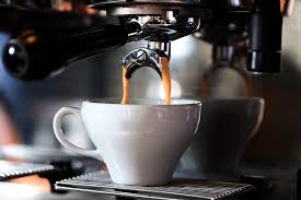 Mesin ini berguna sebagai pembuat espresso, dilengkapi dengan fungsi steam untuk memanaskan susu. Rekomendasi 10 Mesin Kopi Espresso Bagus Untuk Di Rumah Cekresi Com