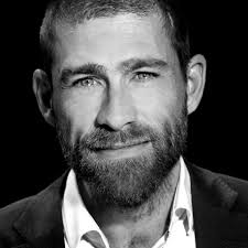 Livets afslutning: Er lovgivning om aktiv dødshjælp svaret? Og udnytter vi  de muligheder, vi allerede har? Deltag i debatten om et af tidens mest  omdiskuterede etiske emner, når Svanevig Hospice inviterer til