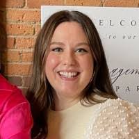 Sarah Jeffers's Instagram, Twitter & Facebook