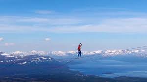 نتیجه جستجوی لغت [tightrope] در گوگل