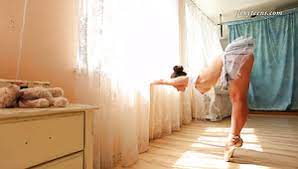 Users rated the ballerina julia showing flexible strip videos as very hot with a 76% rating, porno video uploaded to main category: Dance Porn Videos Hot Girls Move To Music And Have Sex