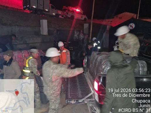 🚨 Ejército del Perú apoya con personal de respuesta tras sismo en Junín Tras el sismo de magnitud 5.1 registrado en Chongos Bajo (Junín), personal del Ejército del Perú viene apoyando las