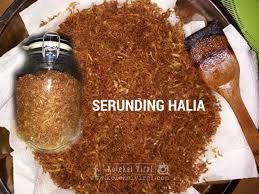 Hari ini kak nur kongsi resepi serunding ikan bilis super simple dan duper sedap mari cuba kawan2bahan2 nya1 mangkuk ikan bilis( 200g)1 /2 cawan santan2. Resepi Serunding Ikan