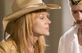 Fandomania » 5 Actors That Should Have Been *Forced* to Use Their Natural  Accents