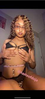 Perfect face and tits where you nutting first ? - Reddit NSFW