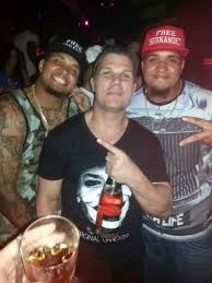 In the steelers' game against the broncos, maurkice pouncey honored eric kelly on the back of his helmet. Brother Of Steelers Maurkice Pouncey Subject Of Alleged Online Threat Triblive Com