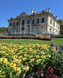 Villa la grange recrute pour l'avant saison et la pleine saison : Villa La Grange Suisse Geneve Parc Villa Grange Switzerland Geneva Geb
