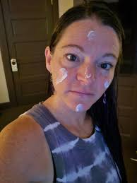 Karin Phillips Ahrman So good! That bagel 🥯 had a good ole crunch. Left a  ##TossShells4Sara