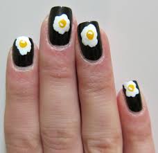Egg Yolk Nail Art Yeah I Don T Know Actually I Do No Manicure Nail Art How To Do Nails