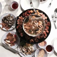 However, not all of them serve food in a there's the bowl of soup in the middle, a grill surrounding it and an extra charcoal brazier where you can sukishi buffet (non halal). Top 12 Best Halal Steamboat Places In Kl Selangor 2021