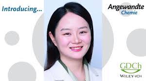 Mia Estelle's Instagram, Twitter & Facebook