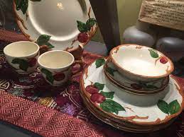 The trouble is, the glazes all contain lead. Vintage Franciscan Apple China 80 700 Ppm Lead