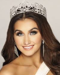 Ashley Buckman's Instagram, Twitter & Facebook