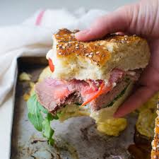 Top beef with tomato slices and a generous spoonful of blue cheese aioli. Cold Roast Beef Sandwich With Horseradish Cheese Garlic Zest