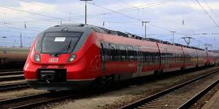 تفسير حلم ركوب القطار مع شخص أعرفه في المنام لابن سيرين Train Rides Train Riding