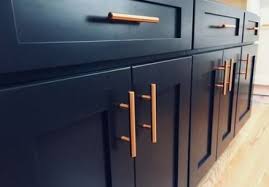 24 Trendy Kitchen Blue Copper Spaces Dark Blue Kitchen Cabinets Dark Blue Kitchens Blue And Copper