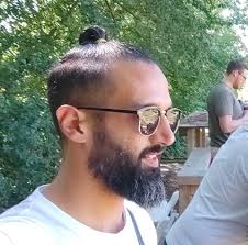 🔦DIY SHADOW SHAPES❤️ Something to do with all the extra toilet paper rolls  in your near future 😉. Daily dance parties are a thing over here.  Sometimes the lights go off and