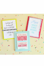 You know you need a card to go with that gift, those flowers, but did like a pro, you've made a mother's day card she'll enjoy again and again. 25 Homemade Mother S Day Card Ideas Diy Cards For Mother S Day