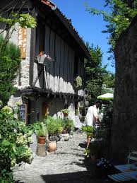 Saint Lizier Ariege Hautes Pyrenees Tarn Et Garonne Beau Paysage