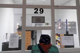 In vederea prezentarii certificatului de viata, casa teritoriala de pensii va transmite acestora, la adresa de domiciliu/resedinta, in luna octombrie a fiecarui an, un exemplar al certificatului de viata completat in partea a, indicand data limita de transmitere a certificatului de viata de catre beneficiari. Casele De Pensii Nu Mai LucreazÄ Direct Cu Publicul Ce Alte OpÈiuni ExistÄ Dcbusiness Ro