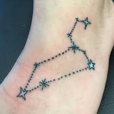 Image Result For Leo Constellation Tattoo Tatuaggi Impressionanti Tatuaggi Tatuaggi Leone