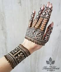 50 Simple Arabic Mehndi Designs For Left Hand Buzz Hippy Mehndi Designs Feet Mehndi Designs For Fingers Latest Mehndi Designs