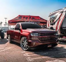 Scopri ricette, idee per la casa, consigli di stile e altre idee da provare. 230 Trocas Tumbadas Ideas In 2021 Dropped Trucks Chevy Trucks Chevy Trucks Silverado
