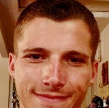 Erik Bray's Instagram, Twitter & Facebook