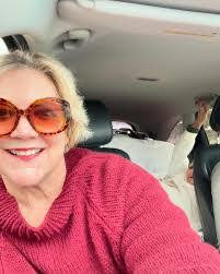 Erin Chandler's Instagram, Twitter & Facebook