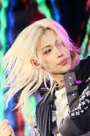 JUST CUT AND DYE YOUR HAIR Felix YOU WANT TO. WE CANNOT DO IT FOR YOU 😂 He  wants to rock a new hair