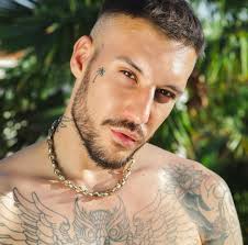 A selection of the latest and best songs like ti fred de palma. Le Migliori Frasi Di Fred De Palma Rap Italiano