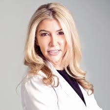 Casey Dickey's Instagram, Twitter & Facebook