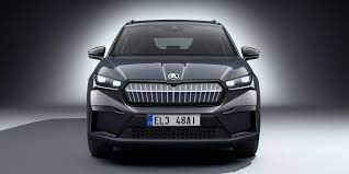 In total, it will be offered with five power outputs, two motor setups, and three different battery sizes. Skoda Enyaq Iv Sportline Ein Dynamisches Kraftpaket Meinauto De
