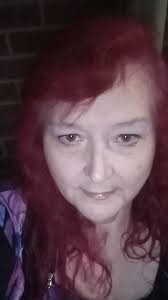 what should I think when a man says he wants to be with me but shows no  attention?