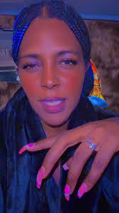 Andrea Mahone's Instagram, Twitter & Facebook