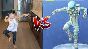 Fortnite save the world teddy bears. Fortnite Dances Eh Bee Family With Mom Fortnite 5 Free Battle Stars