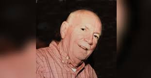 Robyn Ebert's Instagram, Twitter & Facebook