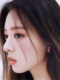 Saori kido (城戸沙織, kido saori), llamada también athena o la athena del futuro es la reencarnación más reciente de la diosa athena en el siglo xx; Itzy Yuna ì ë Shin Yuna ì ì ë Hussey Shin Korean Jyp Itzy Beauty Kpop Girl Groups