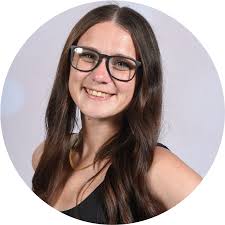 Jennifer Pries's Instagram, Twitter & Facebook