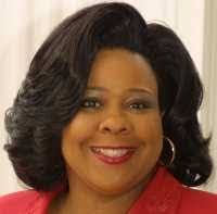 Donna Grady's Instagram, Twitter & Facebook