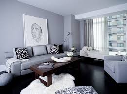 Spotted on hus & hem via desire to inspire. Decorating Arund Dark Floors