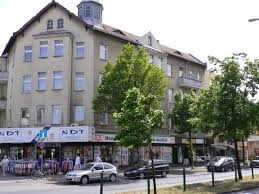 Nicht zuletzt besteht natürlich auch die möglichkeit einen brief zu schreiben. Deutsche Bank Privat Und Geschaftskunden Ag 13409 Berlin Reinickendorf Wegweiser Aktuell