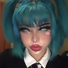 Pin By Sophi On Pastel Goth Hello Kitty Edgy Shiii In 2020 Aesthetic Hair Edgy Makeup Cute Makeup