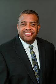 Ernest Hooper's Instagram, Twitter & Facebook