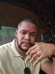 It seems like Henry P. Costa wanted some of Drap TaP Cash giveaway this  morning because When Drap Tap said people should comment and be selected  for US$50, Costa commented