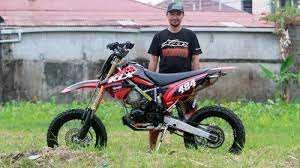 Modifikasi klx 150 supermoto motor kawasaki buat adventure via modifikasiimotorr.blogspot.com. Modifikasi Klx 150cc Motor Gambar Motor Kawasaki