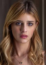 Fan Casting Caroline Miner Smith (Siiickbrain) as Livia in All the Young  Dudes