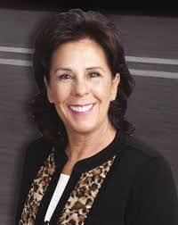 Karin Moody's Instagram, Twitter & Facebook