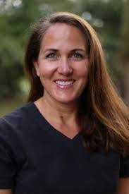 Elizabeth Deweese's Instagram, Twitter & Facebook